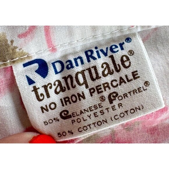 Vintage 70s flat/top sheet, pink floral bedsheet, queen size bed, Dan River - Picture 4 of 7